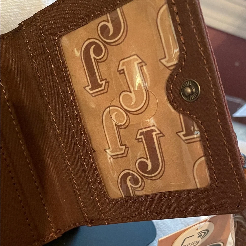 Justin Boots Brown Wallet with Turquoise Accents - Picture 5 of 6